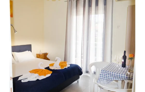 tasos-i-despina-pefkohori-2