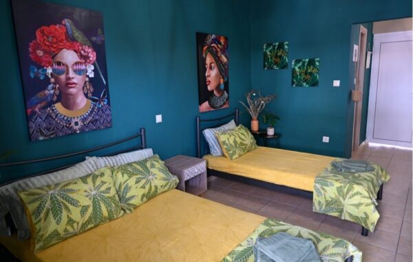 vila-kiriakos-lux-7336-1