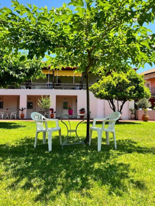 Vila Nicolas Leptokarija * Fun Travel Agency