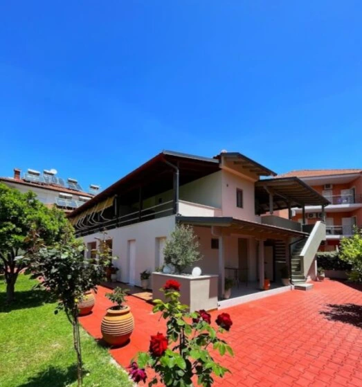 Vila Nikolas Leptokarija