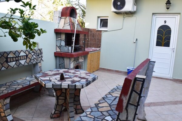 Vila Dimitris Potos, Tasos leto * Fun Travel Agency