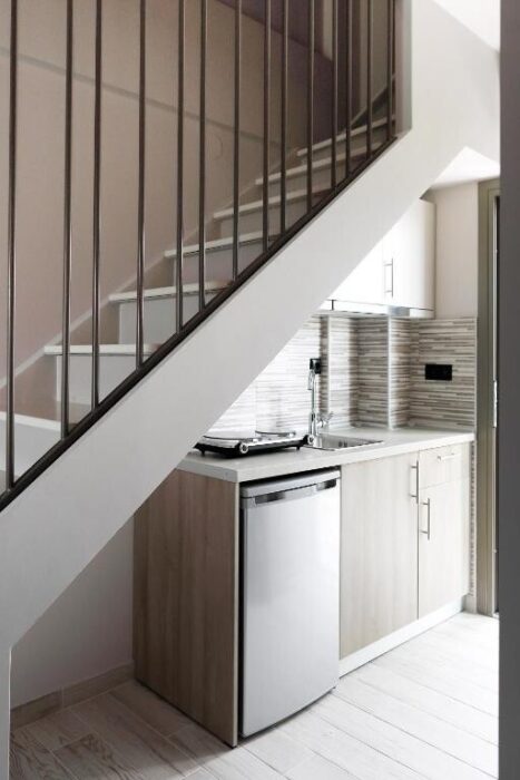 Vila Kallini, Stavros leto * Fun Travel Agency