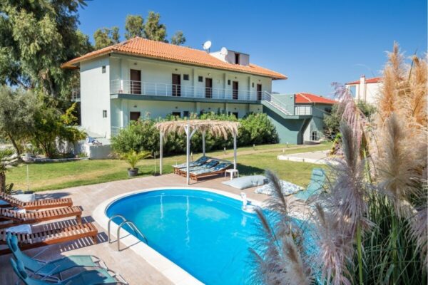 Marti Resort, Skala Sotiros leto * Fun Travel Agency
